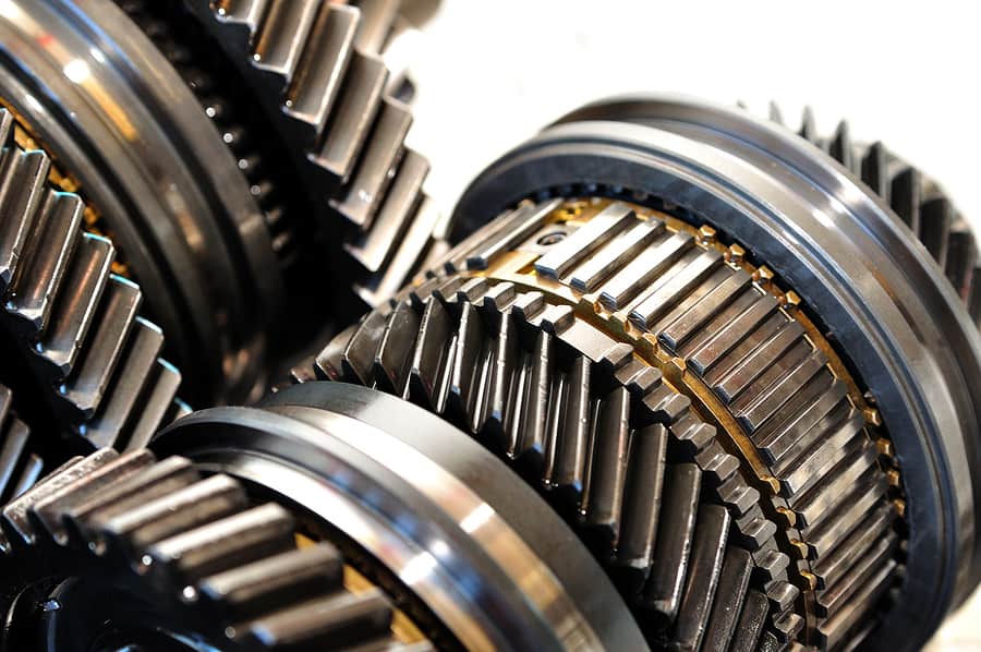 The Important Signs Your Gearbox is Failing - BreakerLink Blog
