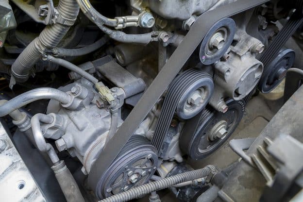 How to tell if Your Alternator Belt has Become Loose - BreakerLink Blog