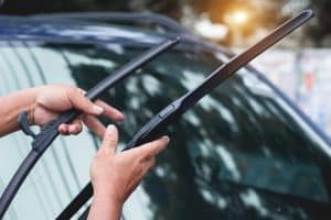 Symptoms Of A Faulty Windscreen Wiper Motor Breakerlink Blog