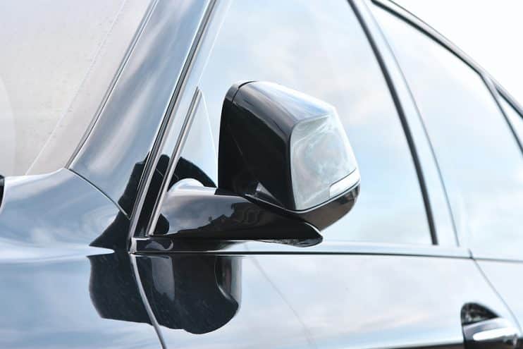 Folding wing mirror